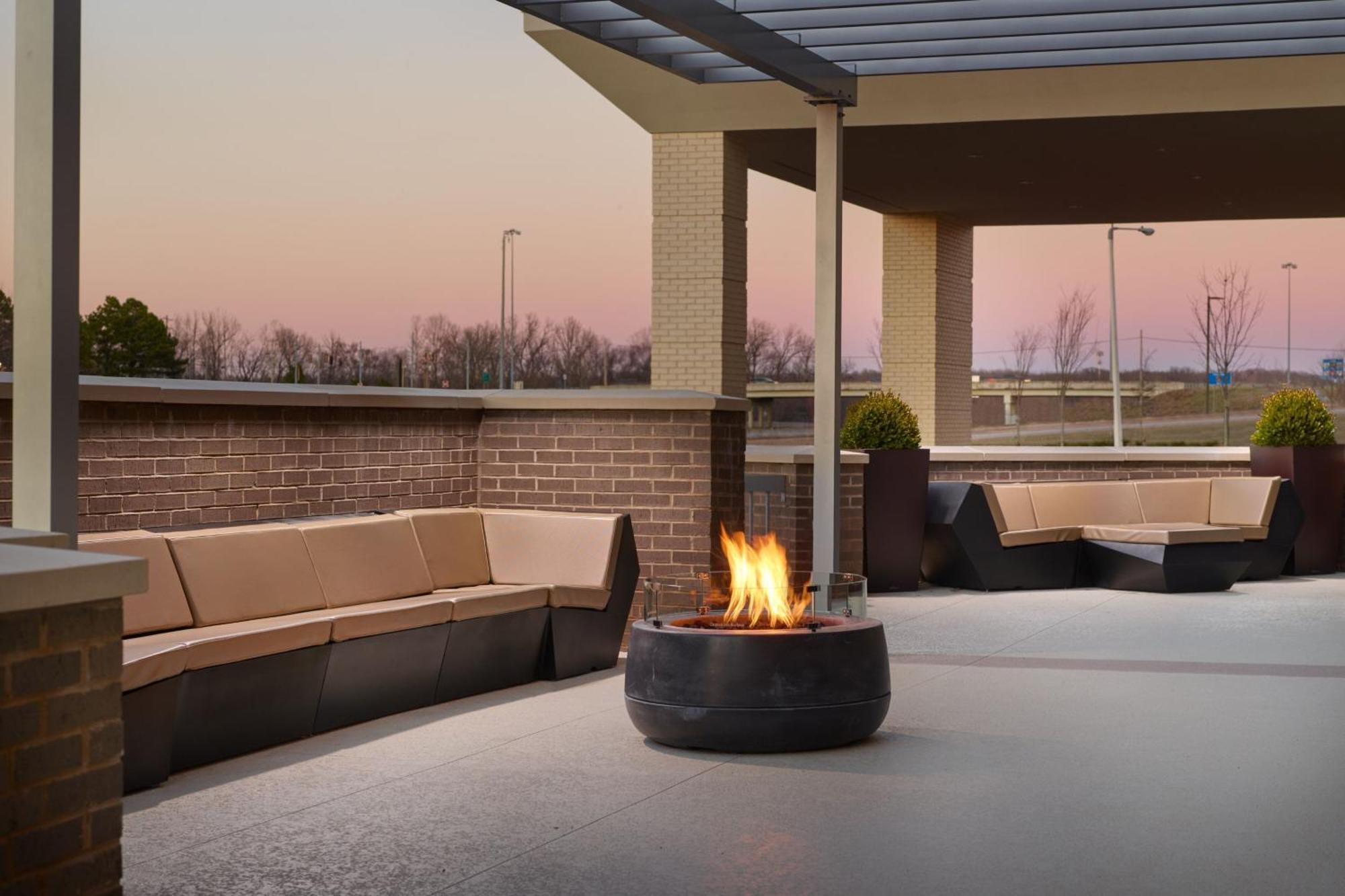 Springhill Suites By Marriott Arlington Tn Exterior photo